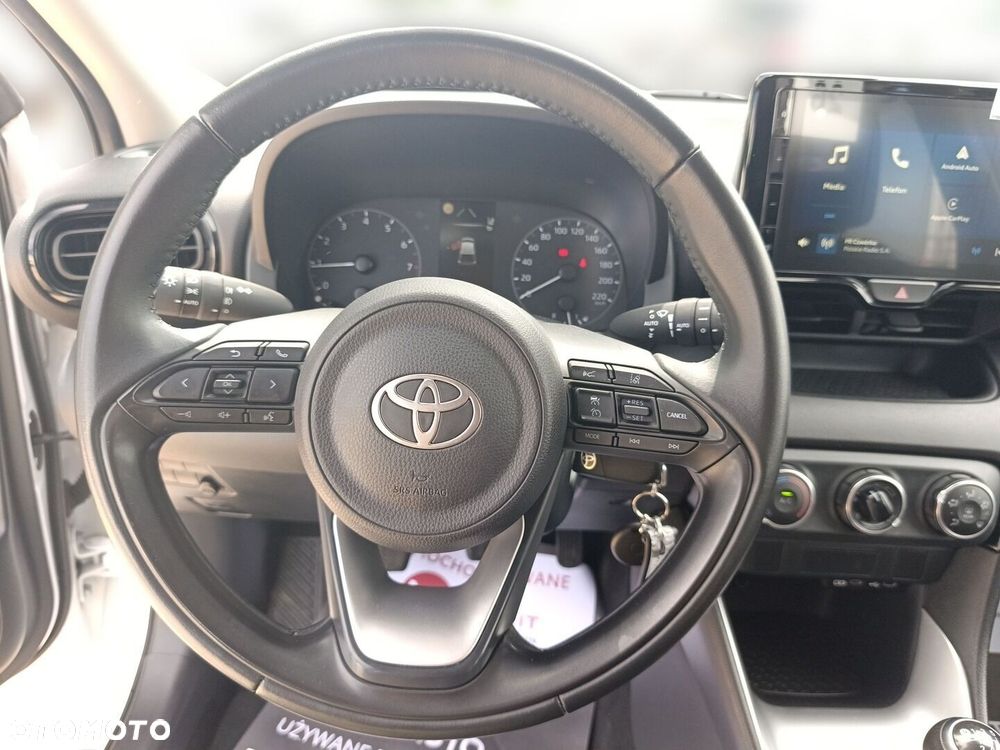 Toyota Yaris 1.5 Comfort - 19
