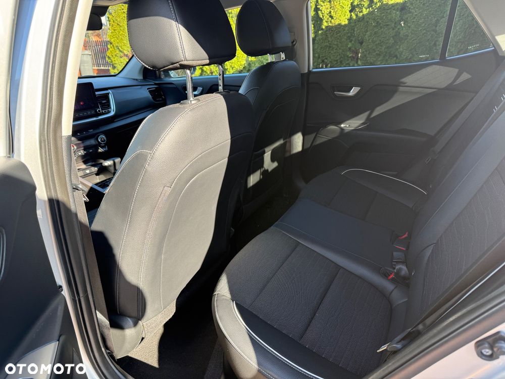 Kia Stonic 1.0 T-GDI GT Line DCT - 15