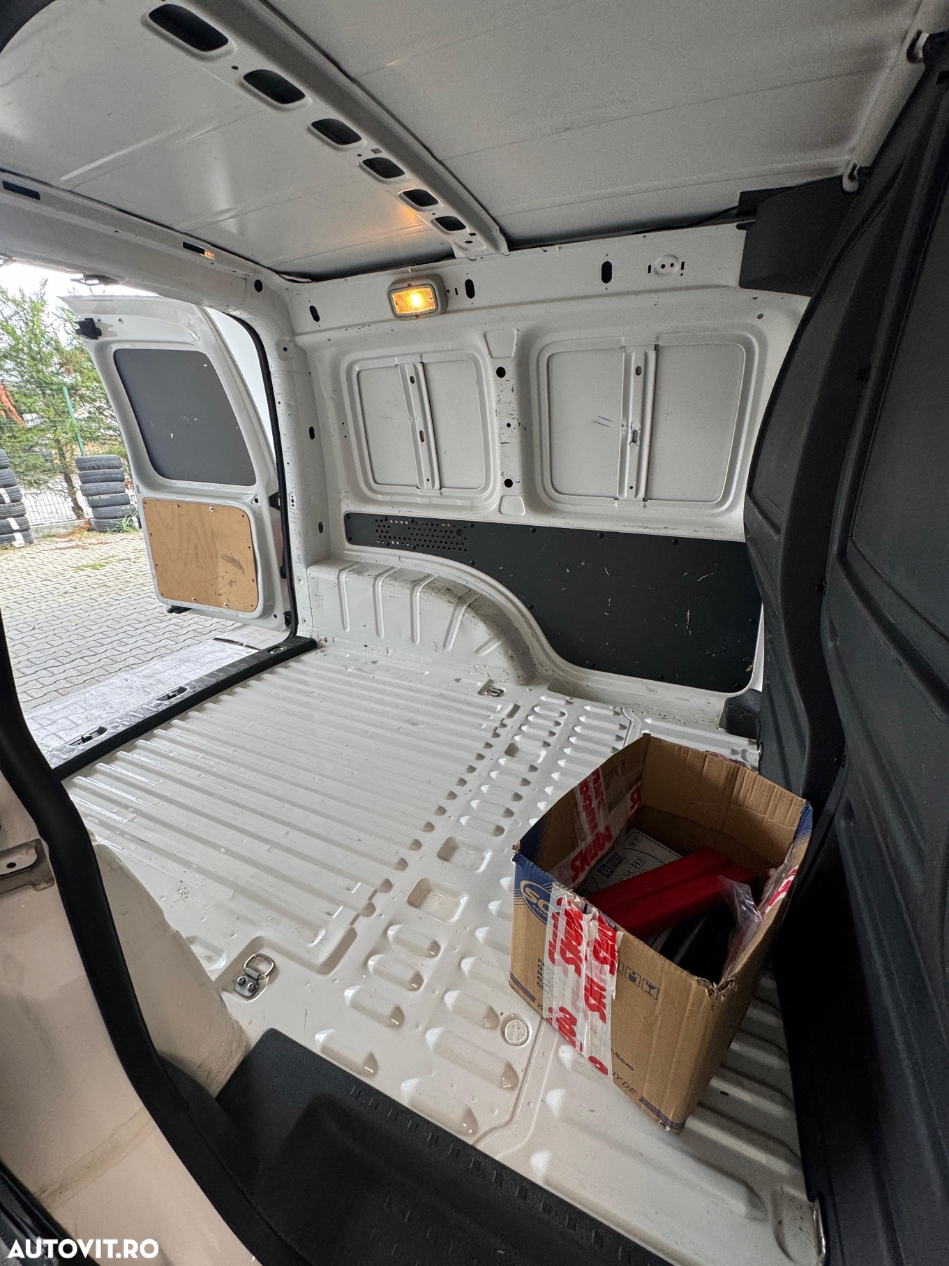 Volkswagen Caddy 2.0 TDI - 18