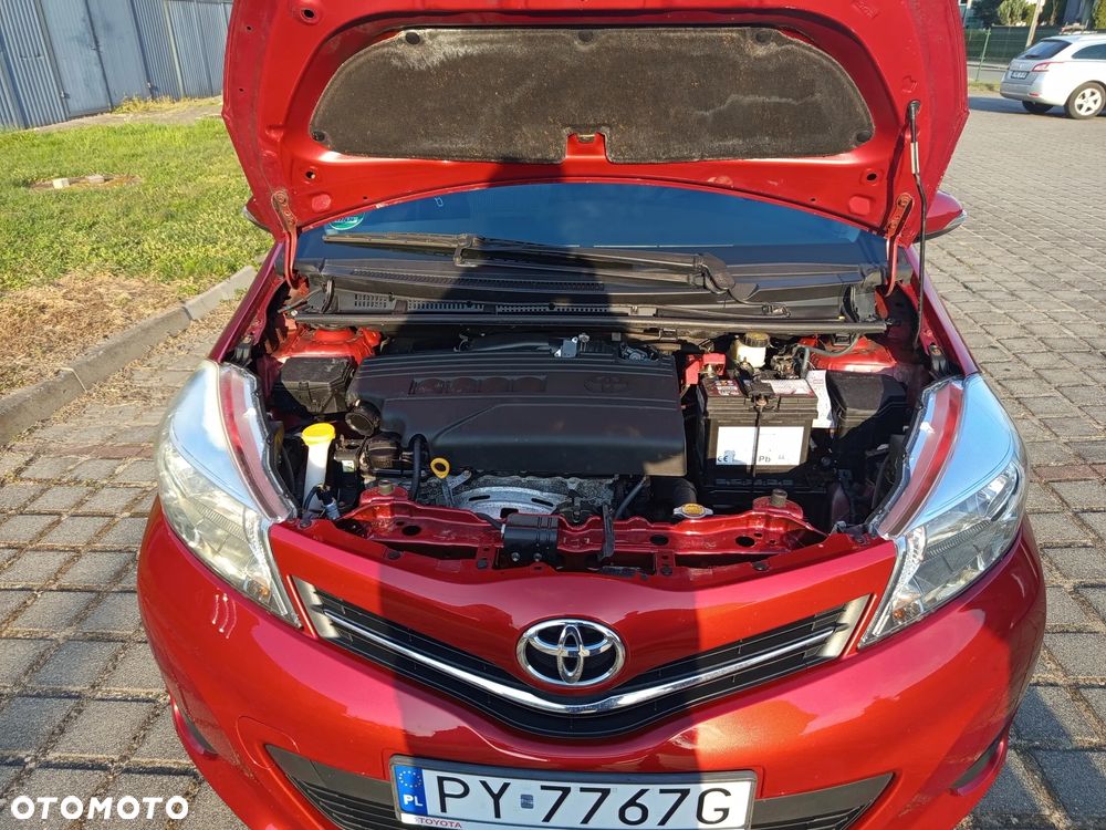 Toyota Yaris 1.33 Premium - 11