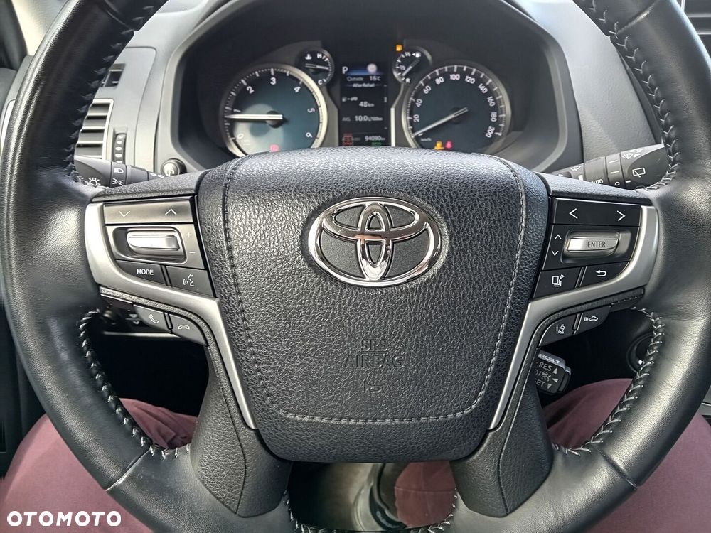 Toyota Land Cruiser LC 2.8 D-4D Prestige - 19