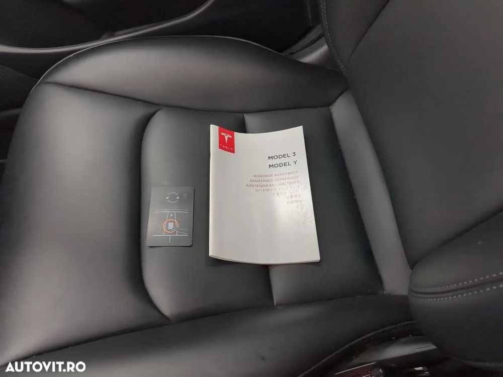 Tesla Model 3 Langstreckenbatterie Allradantrieb Dual Motor - 35