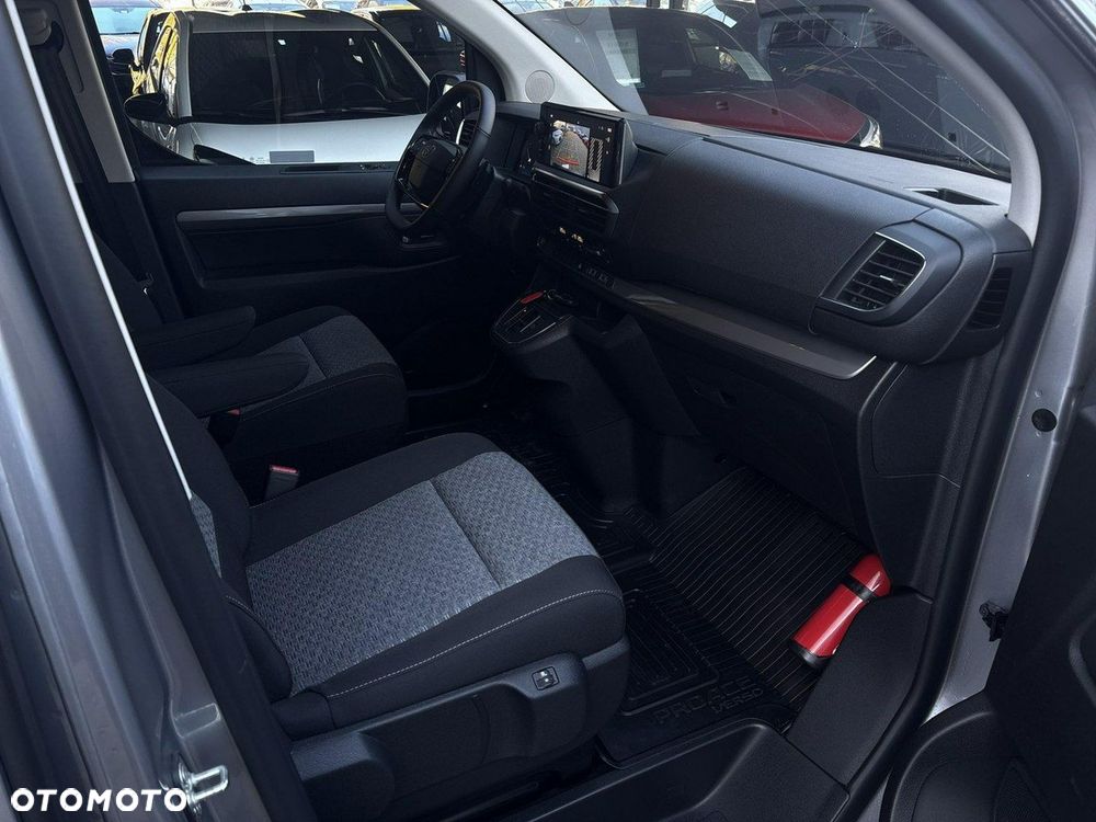 Toyota Proace Verso - 24