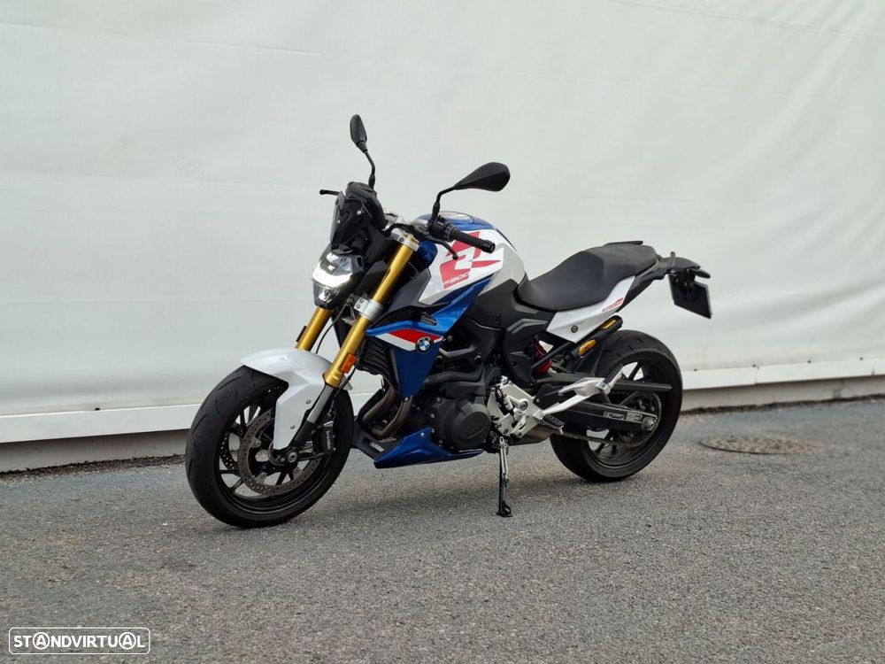 BMW F 900 R Lightwhite - 4