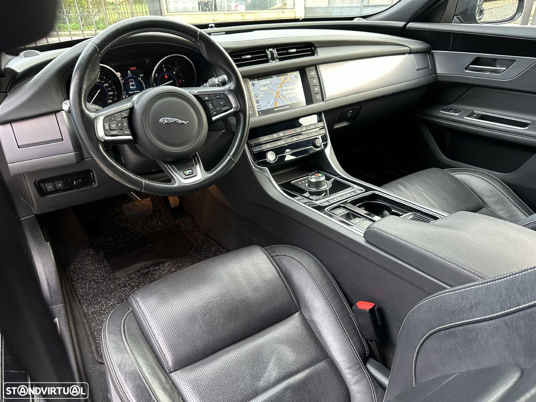 Jaguar XF 2.0 D R-Sport Aut. - 16