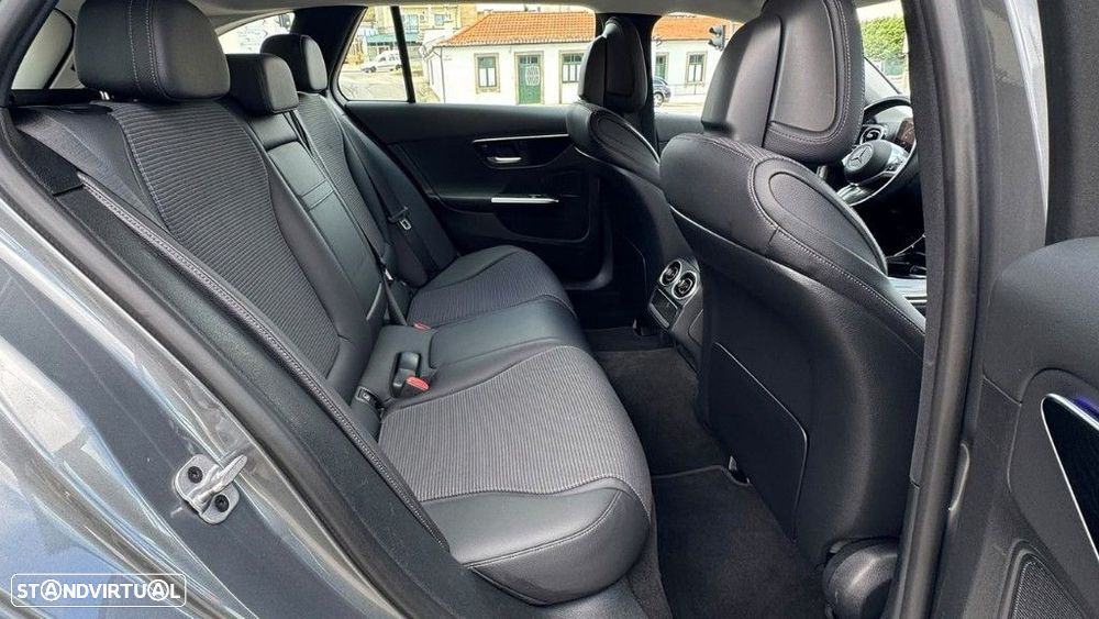 Mercedes-Benz C 300 e Avantgarde - 10