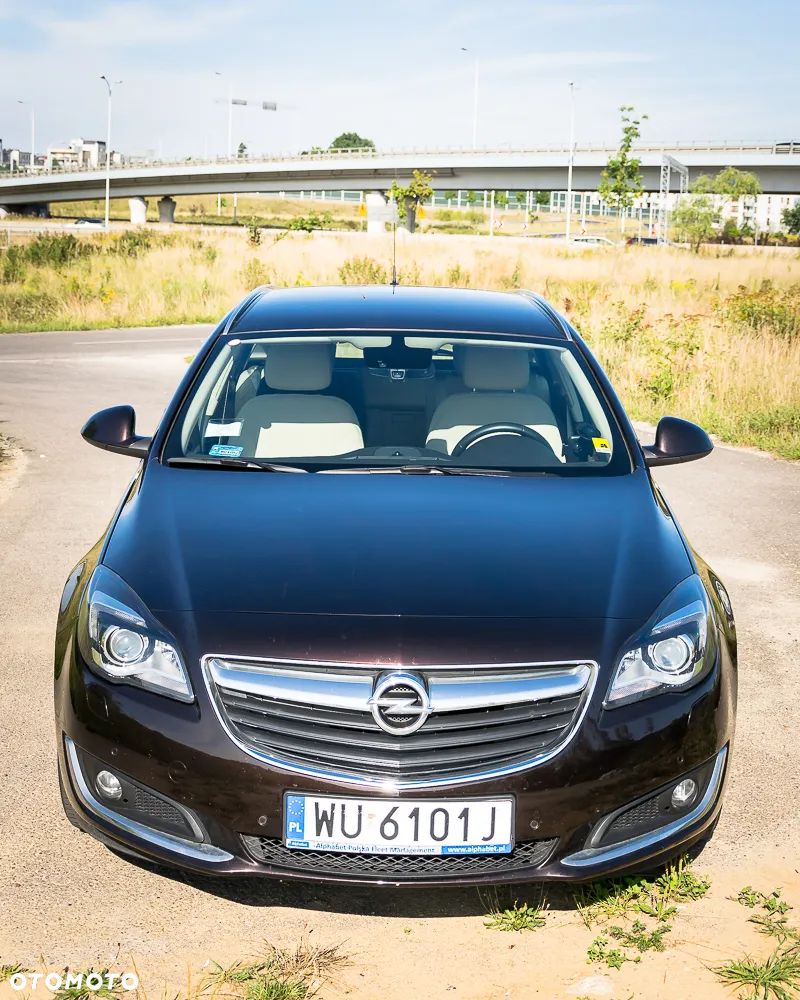 Opel Insignia - 1