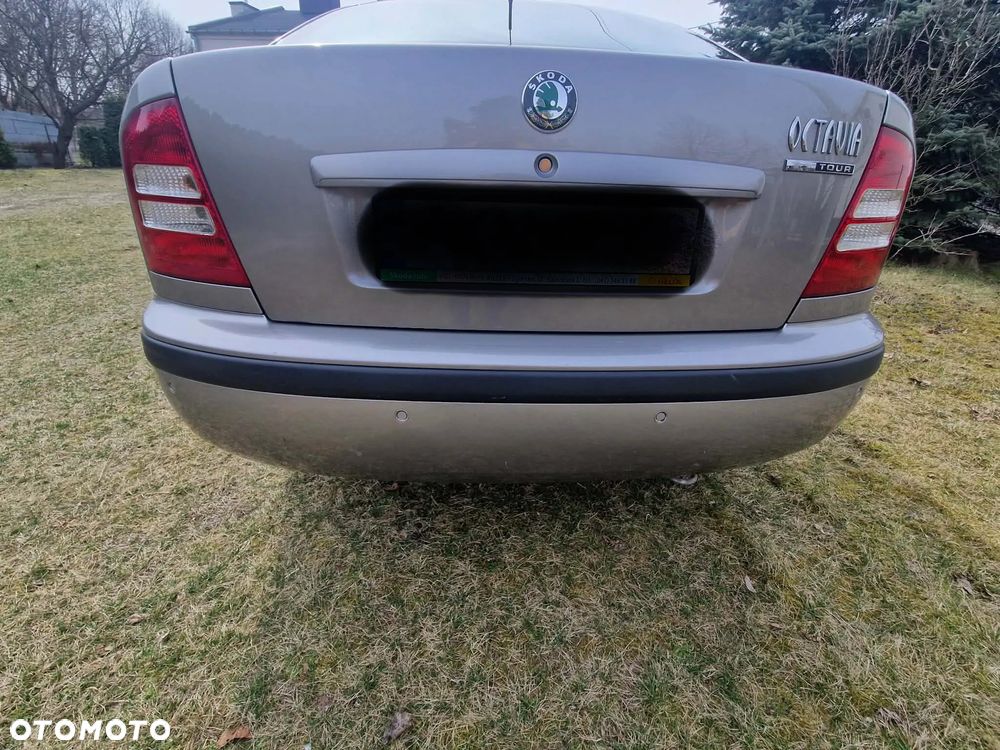 Skoda Octavia 1.6 Classic - 2