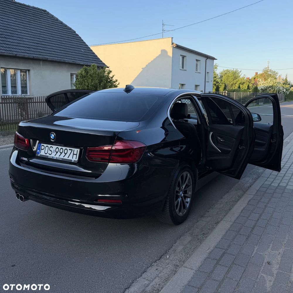 BMW Seria 3 320d xDrive - 11