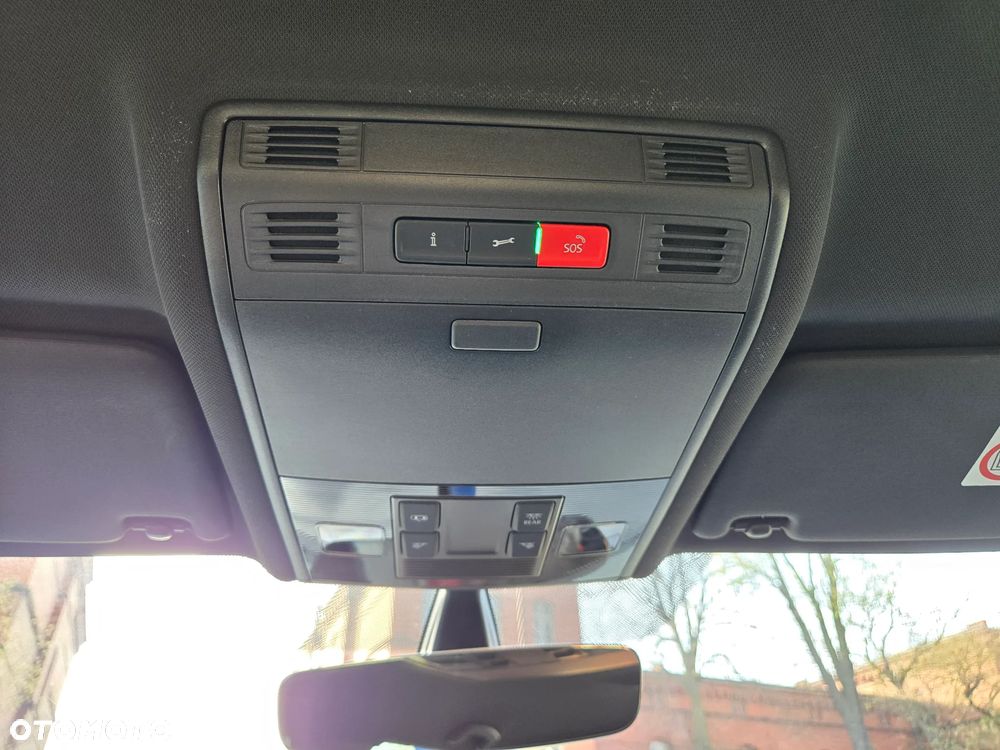 Volkswagen Golf 1.4 TSI BMT Highline DSG - 29