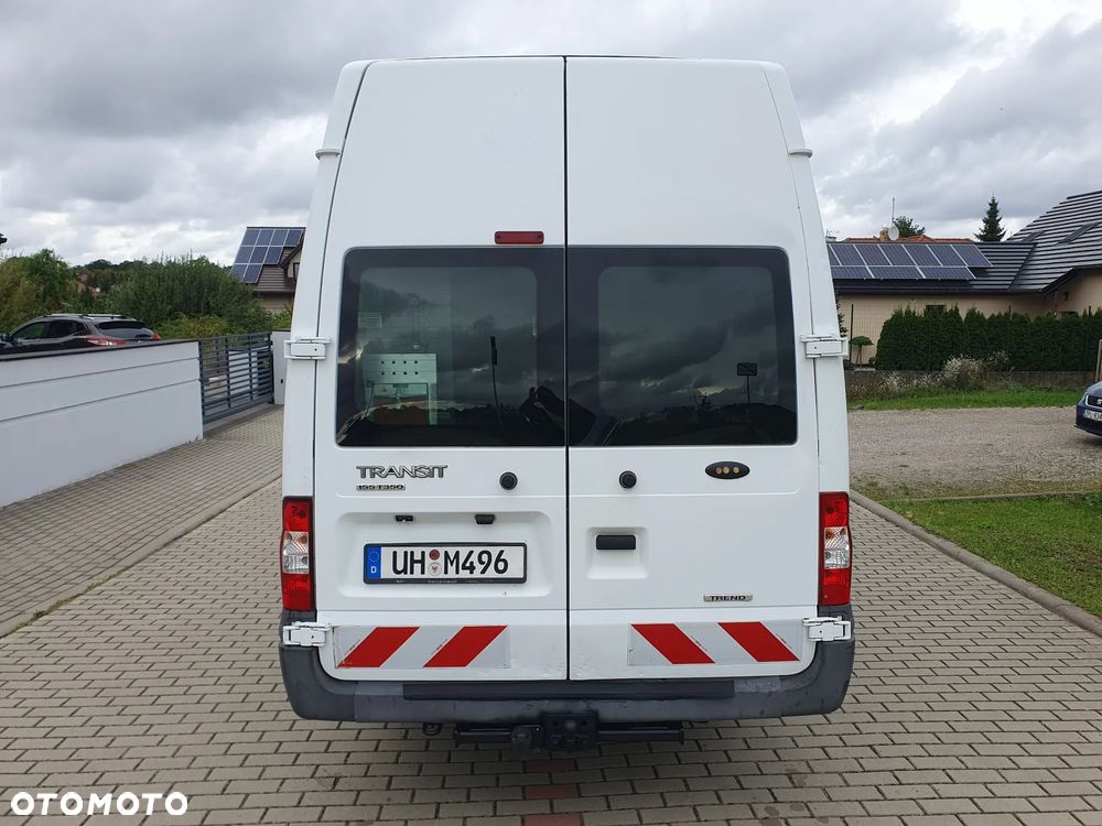 Ford Transit - 30