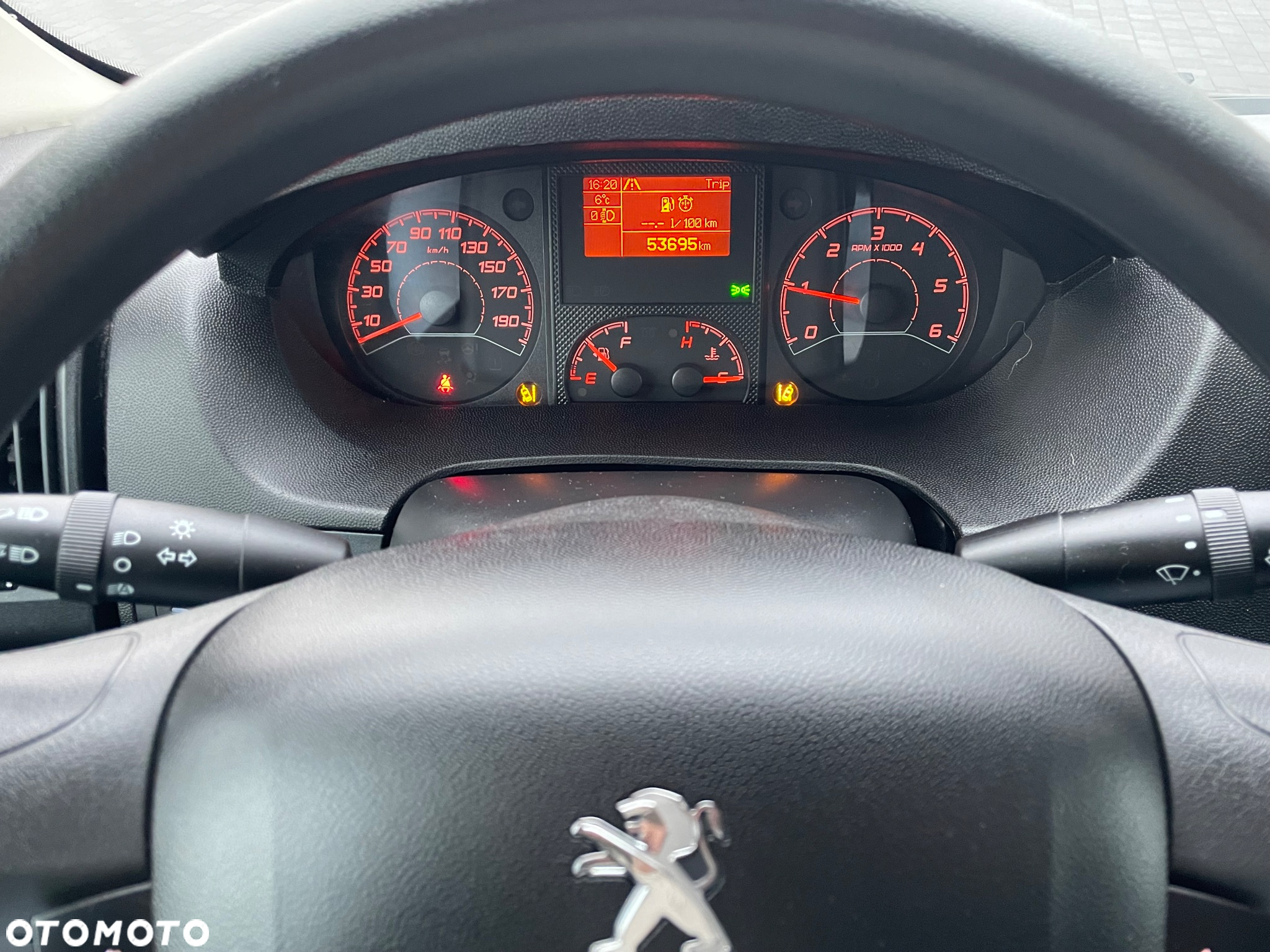 Peugeot Boxer HDi 333 L2H2 S&S Active - 19