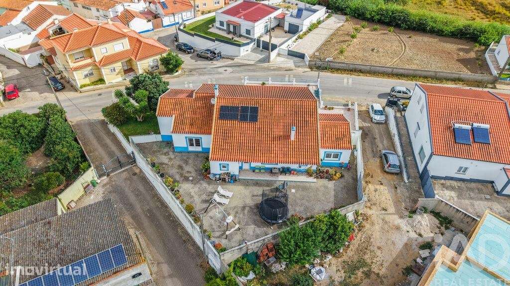 Casa / Villa T3 em Lourinhã e Atalaia de 475,00 m2 - Grande imagem: 2/29