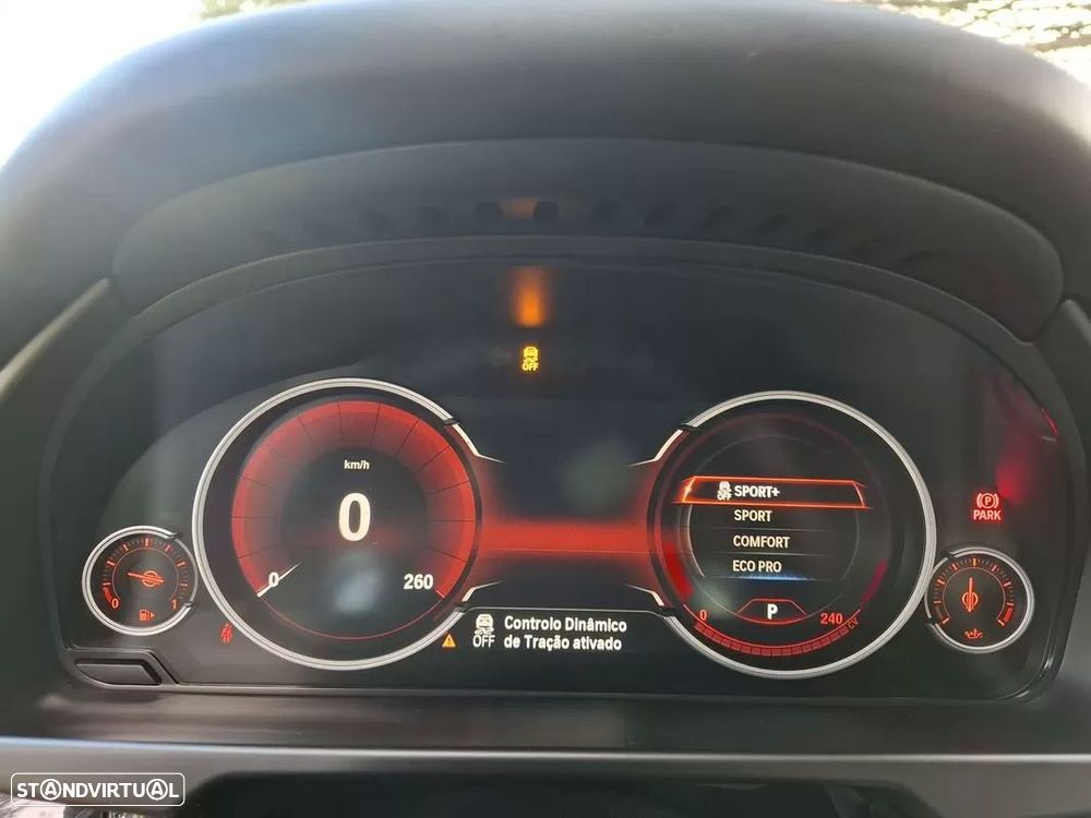 BMW X5 25 d sDrive Pack M - 43