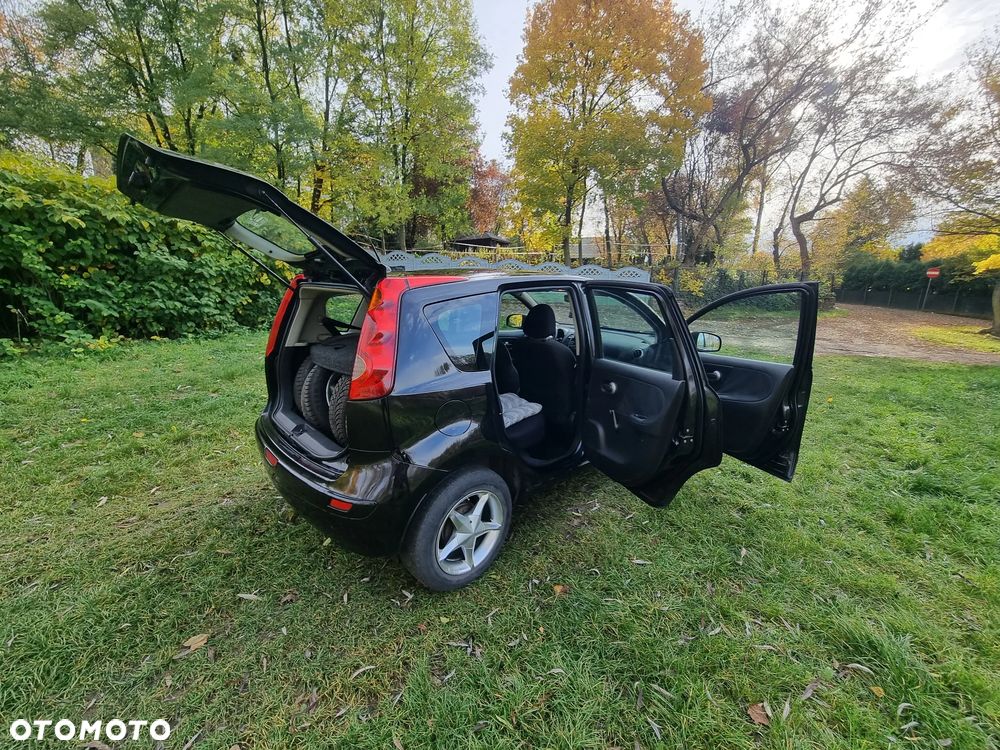 Nissan Note 2007 photo 5