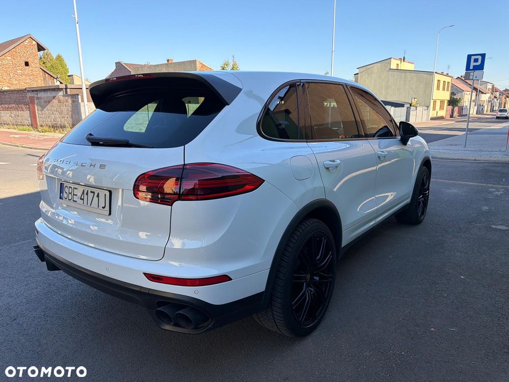 Porsche Cayenne - 13
