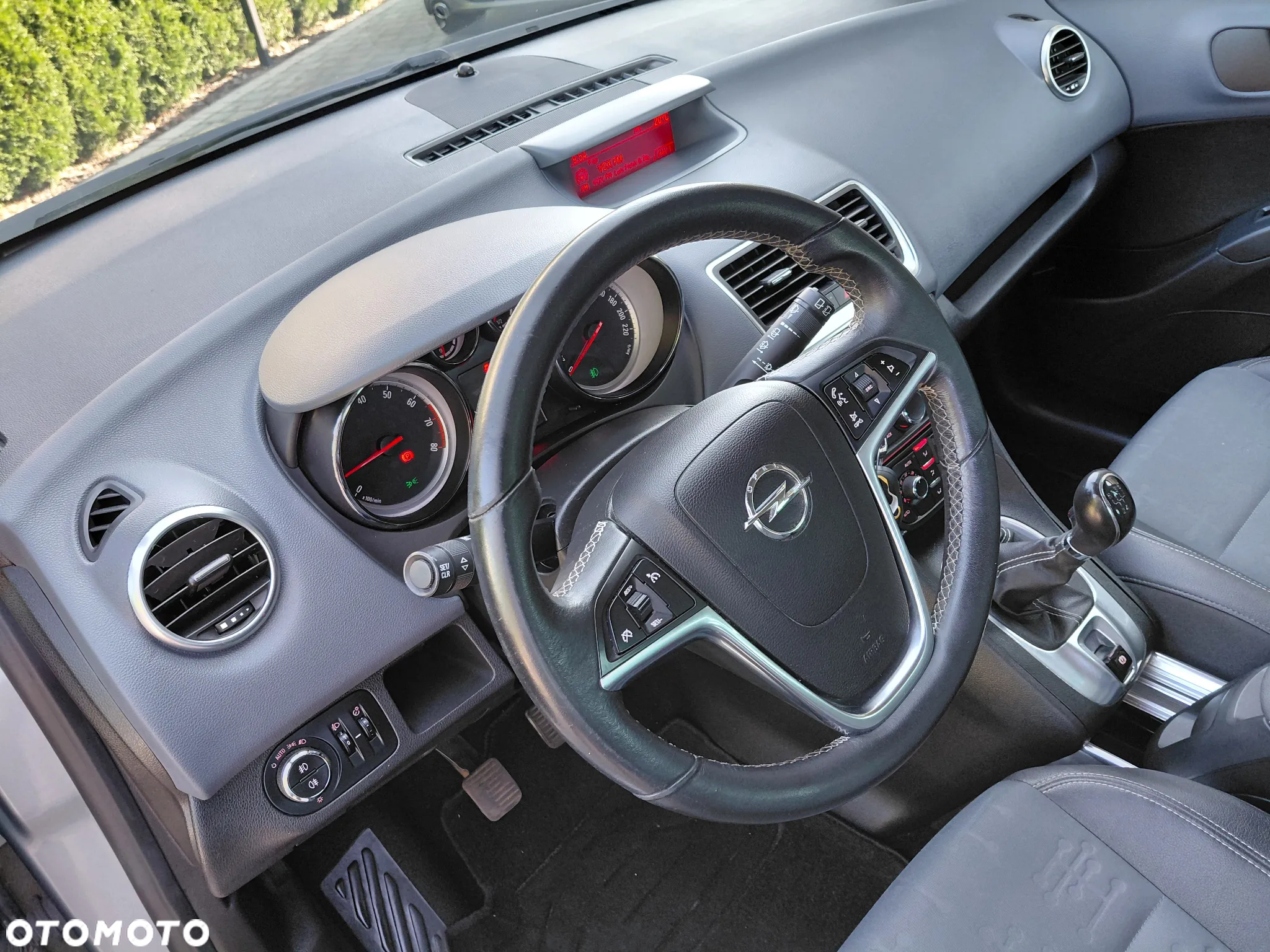 Opel Meriva 1.4 Active - 25