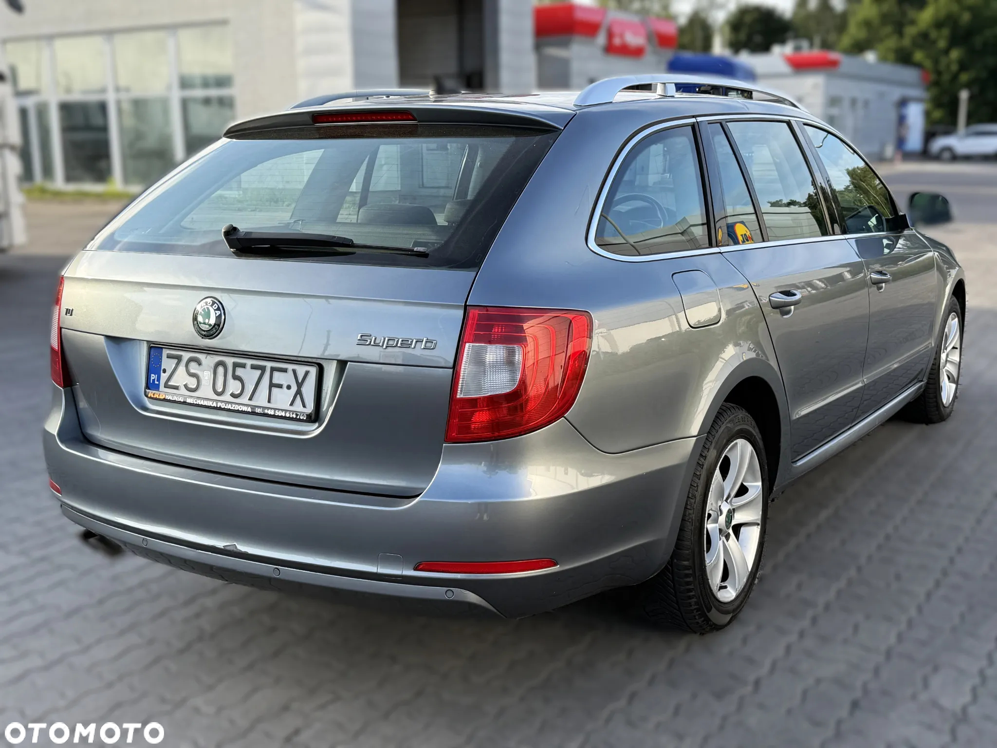 Skoda Superb 2.0 TDI Ambition DSG - 3