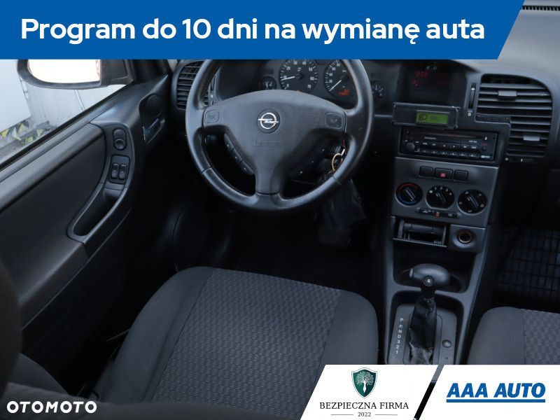 Opel Zafira - 9