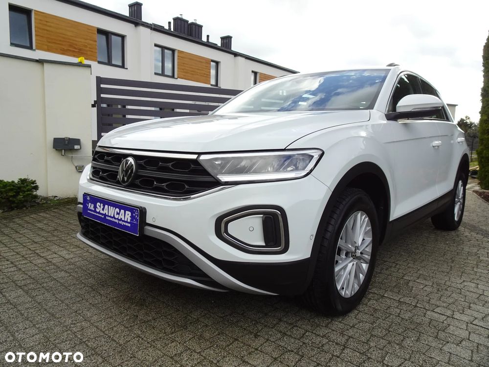 Volkswagen T-Roc 2024 photo 2