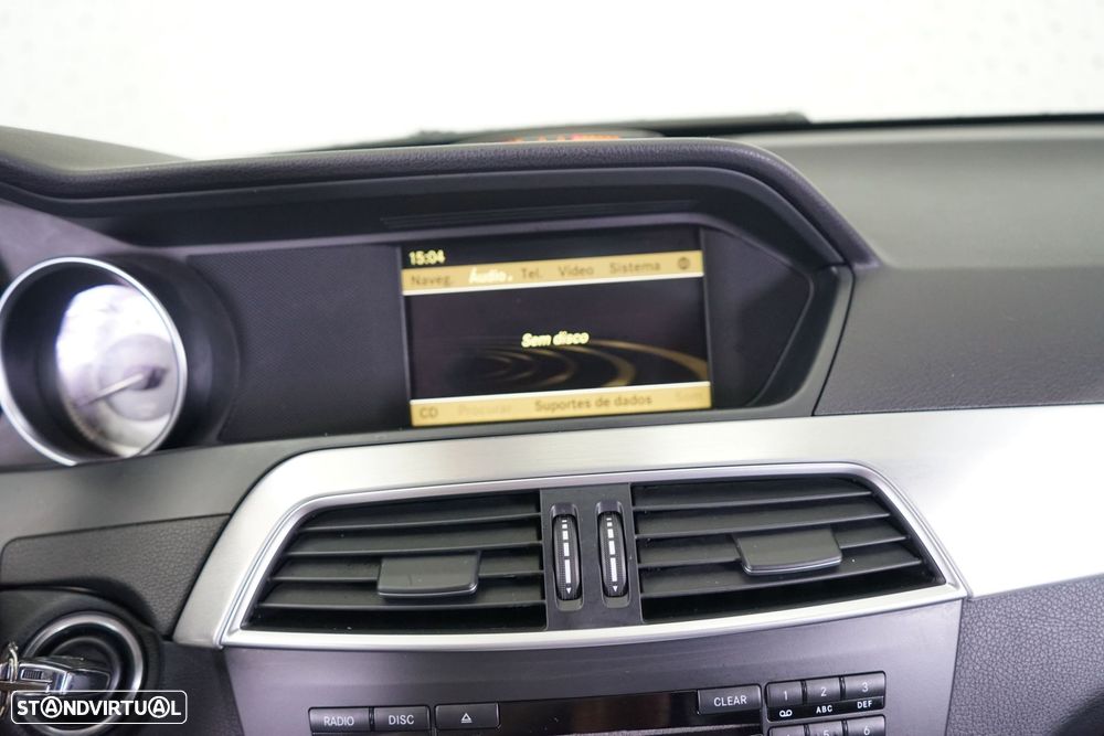 Mercedes-Benz C 180 BlueEFFICIENCY 7G-TRONIC - 28