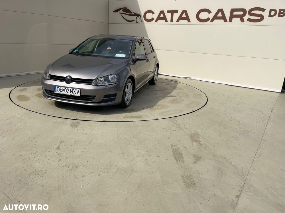 Volkswagen Golf 1.2 TSI BMT Comfortline - 3