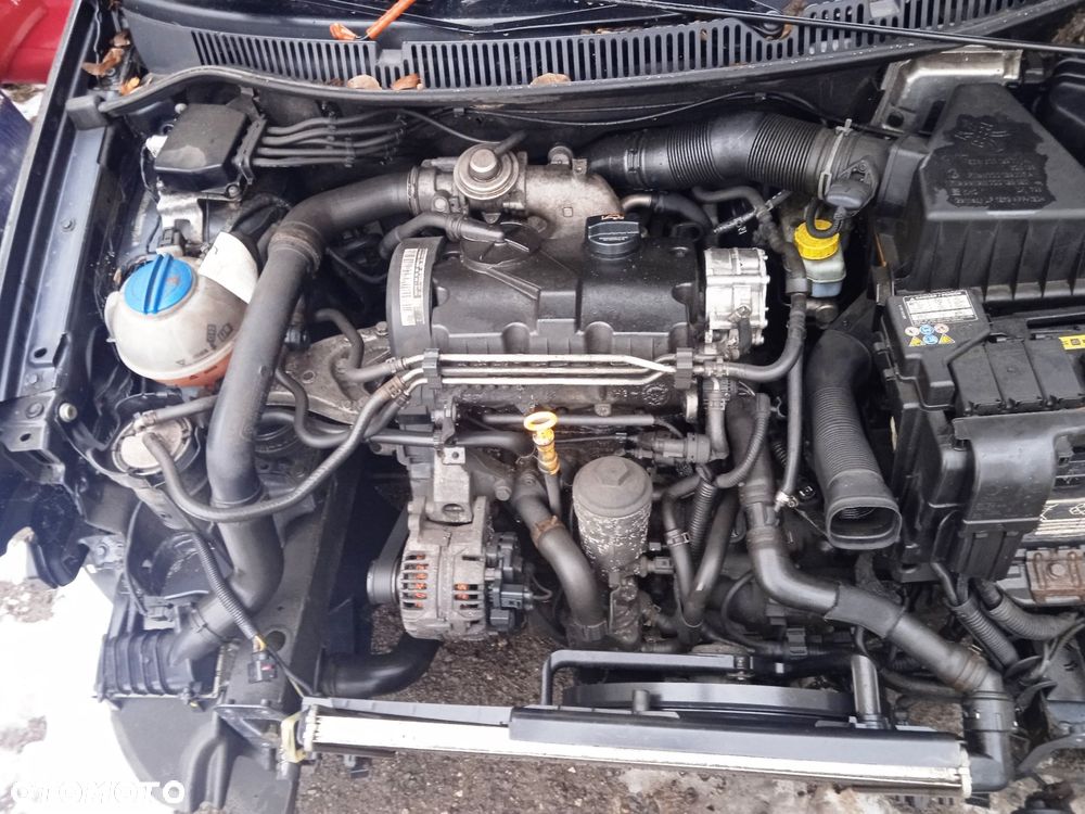 Na części VW Polo 9N 1.4 TDI 5D LC7V BNM JHG maska klapa błotnik drzwi zderzak - 5