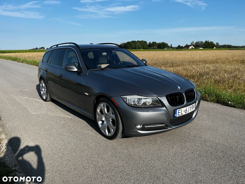 BMW Seria 3 325i xDrive - 2