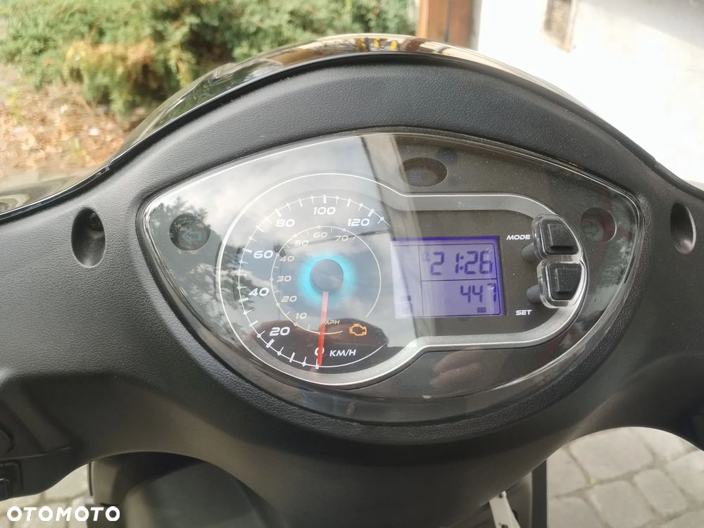 Peugeot Kisbee - 23