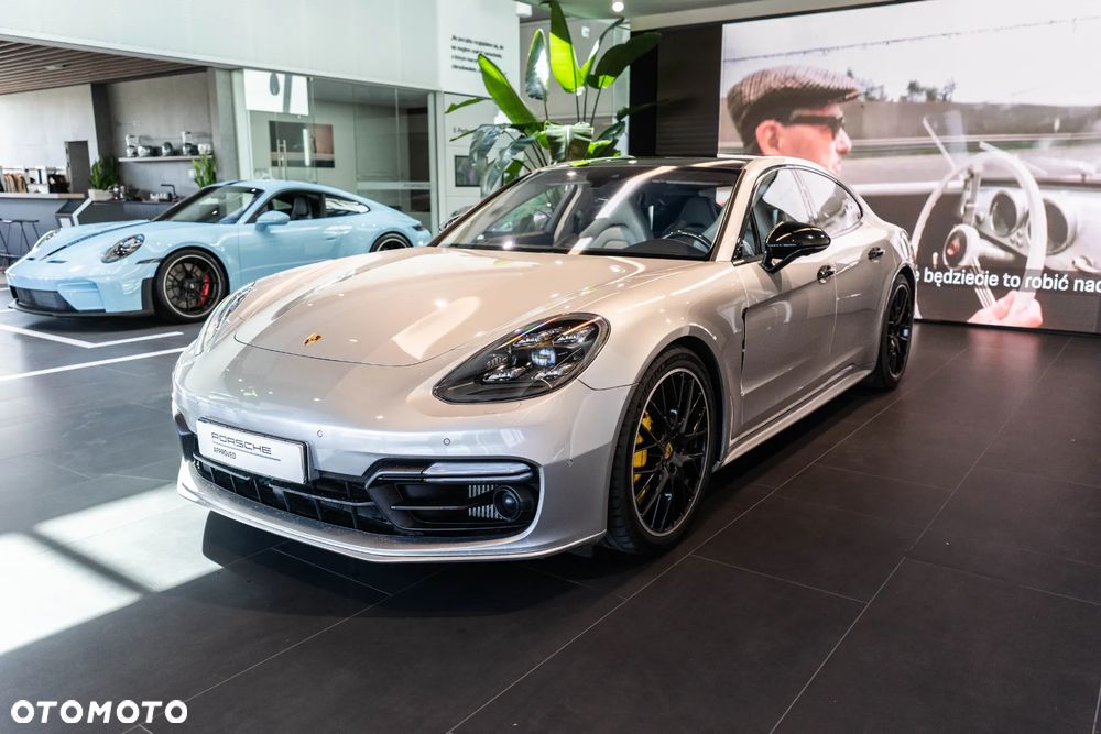 Porsche Panamera Turbo - 2