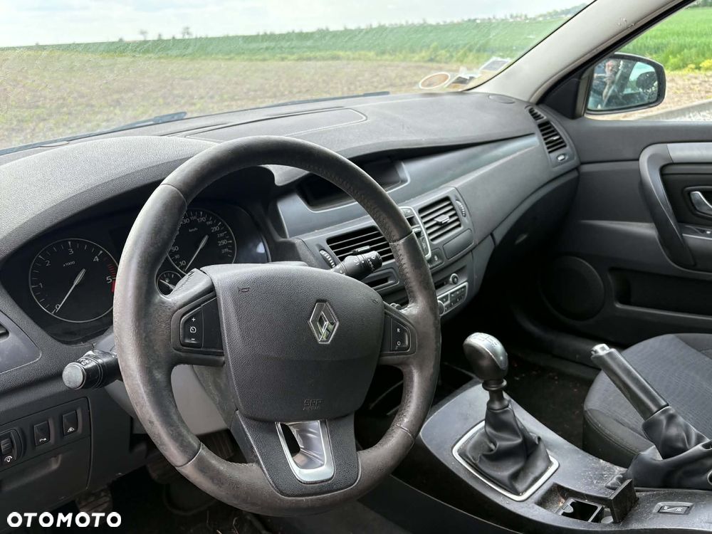 Renault Laguna - 12