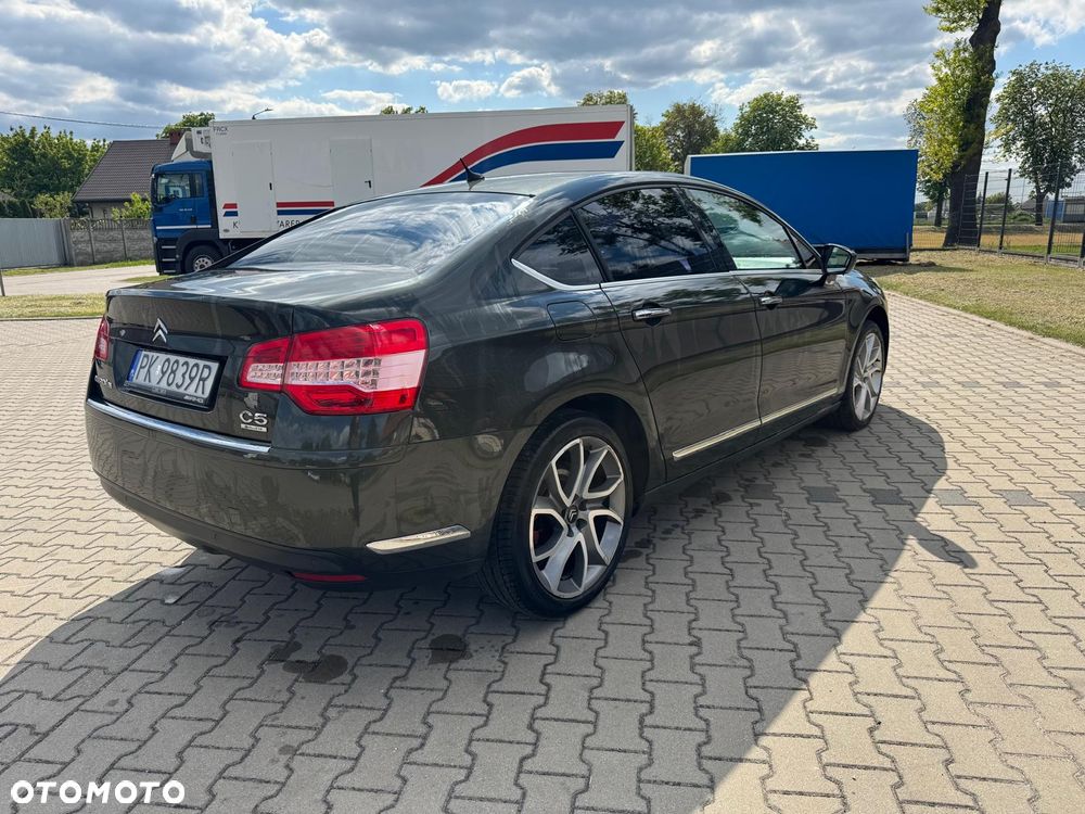 Citroën C5 2.7 HDi V6 Exclusive - 10