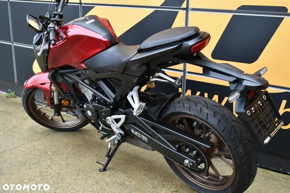 Honda CB - 15
