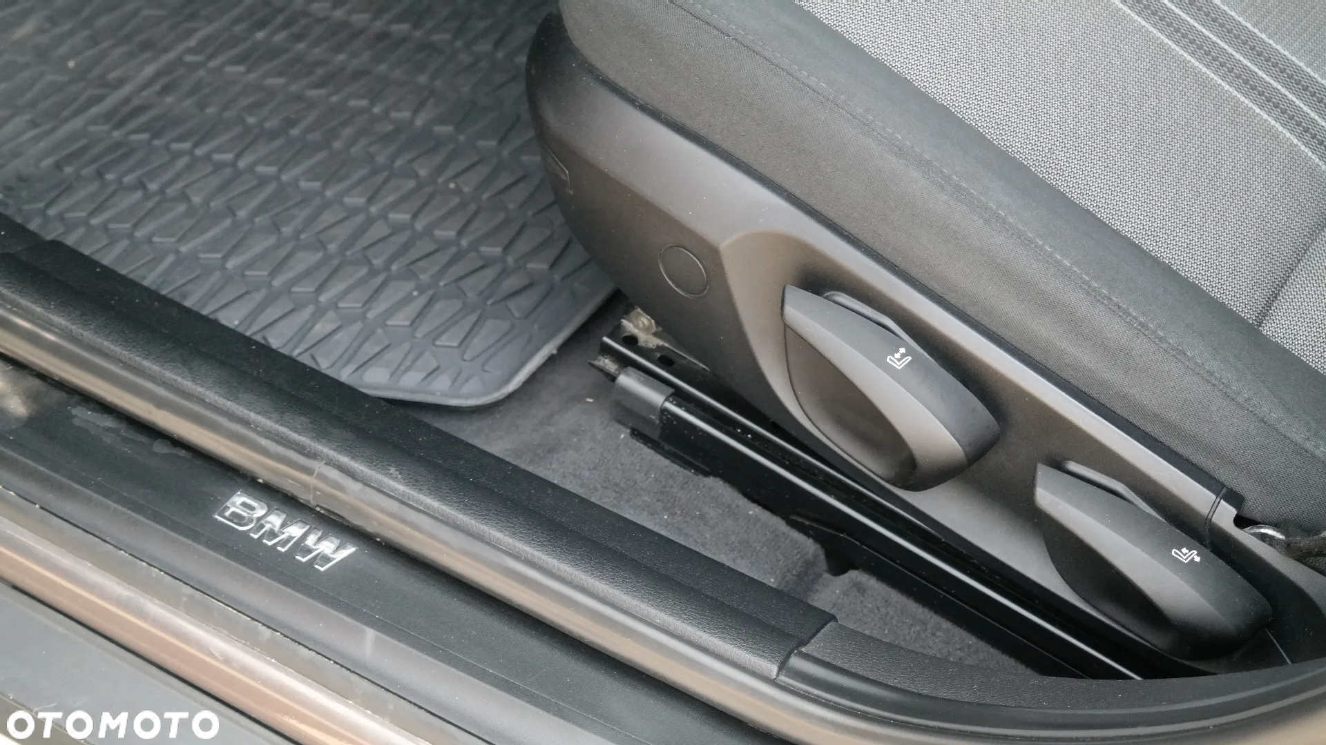 BMW X1 xDrive20d - 26