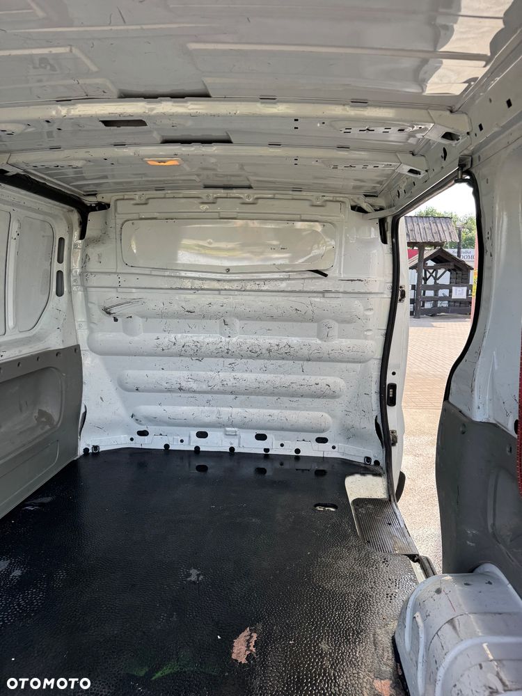 Renault Trafic - 13