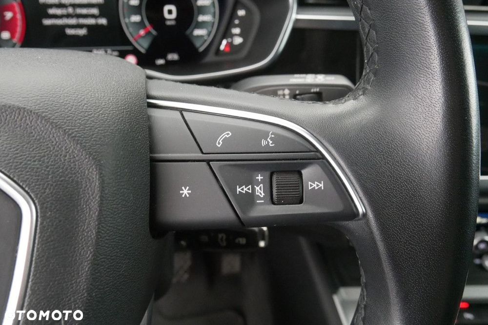 Audi Q3 - 22