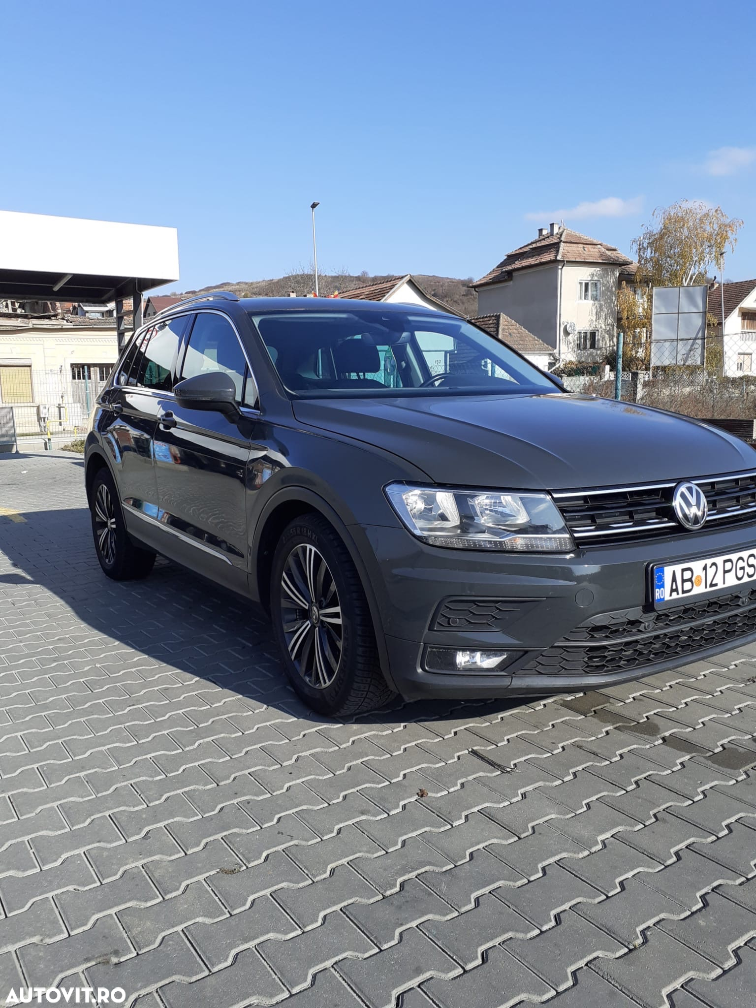 Volkswagen Tiguan 2.0 TDI SCR (BlueMotion Technology) Comfortline - 2
