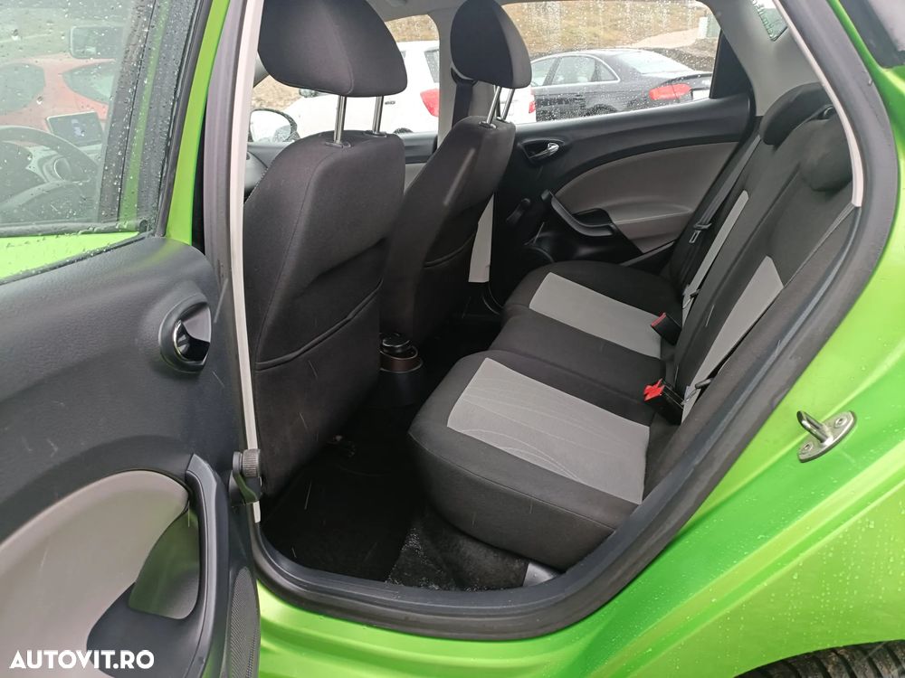 Skoda Fabia 1.2 HTP Active - 10