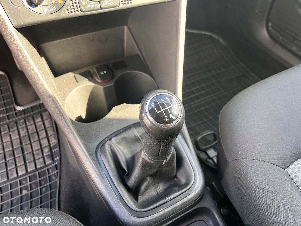 Volkswagen Polo 1.2 Comfortline - 28