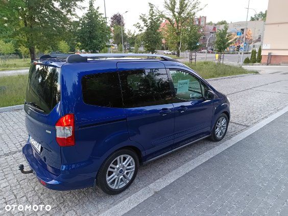 Ford Tourneo Courier 1.0 EcoBoost Titanium - 15