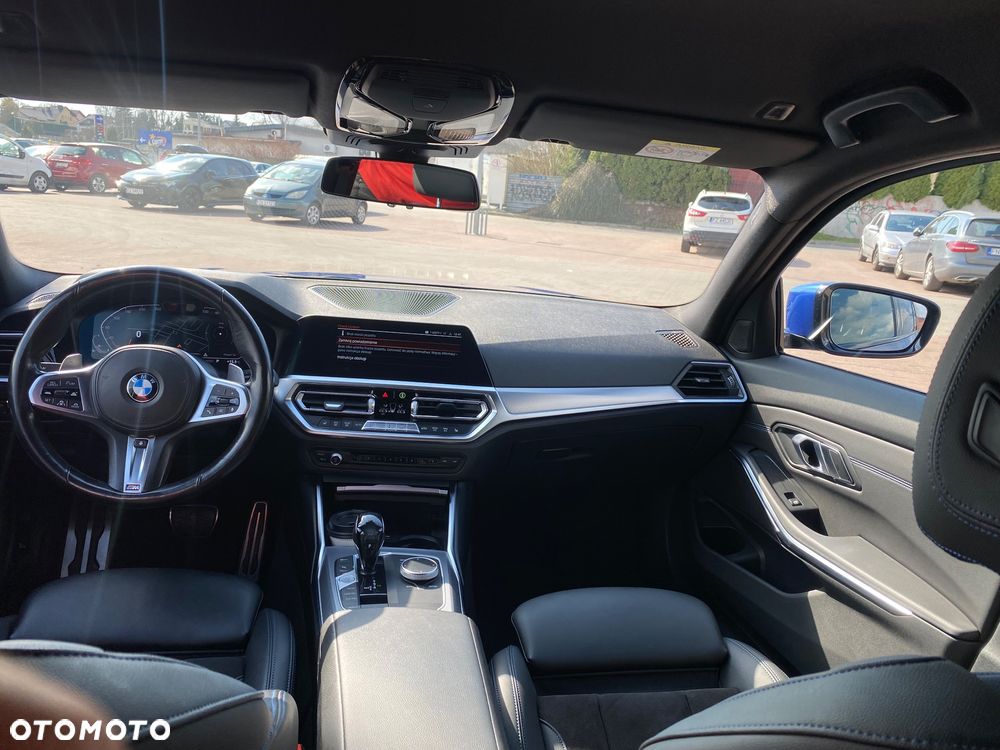 BMW Seria 3 320i M Sport - 17