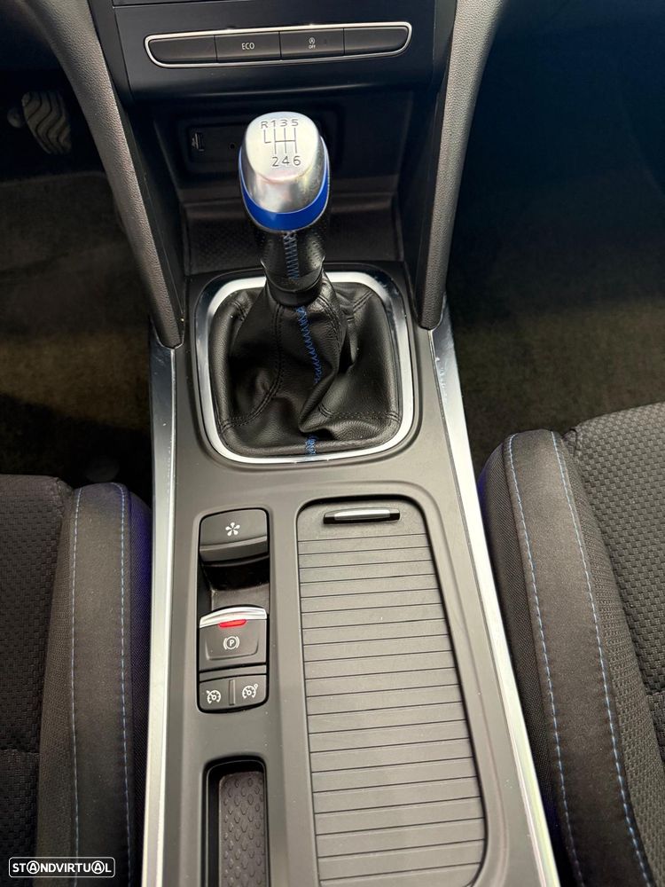 Renault Mégane Sport Tourer 1.5 Blue dCi GT Line J18 - 9