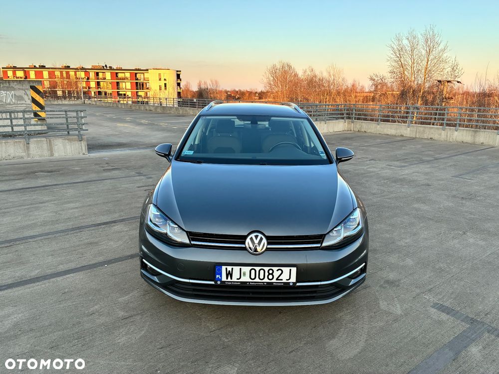 Volkswagen Golf - 12