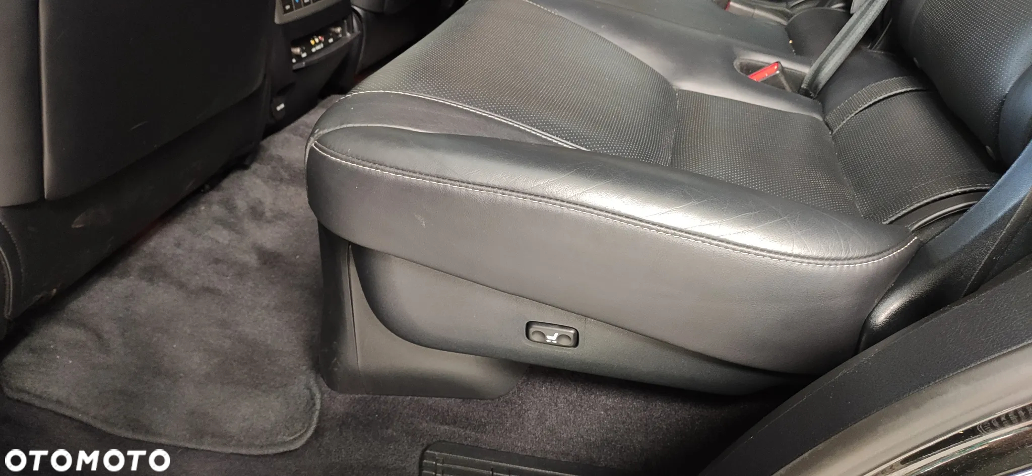 Lexus LX 570 Omotenashi - 13