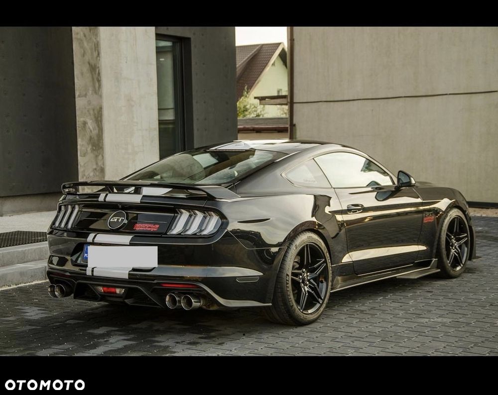 Ford Mustang - 5