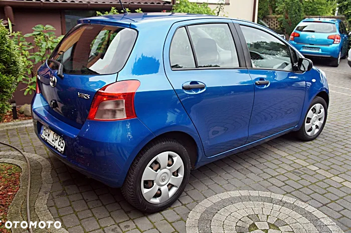 Toyota Yaris 1.0 Active - 12
