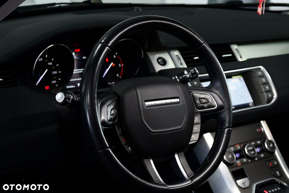 Land Rover Range Rover Evoque - 24