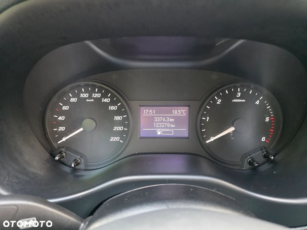 Mercedes-Benz Vito L2H1 - 19