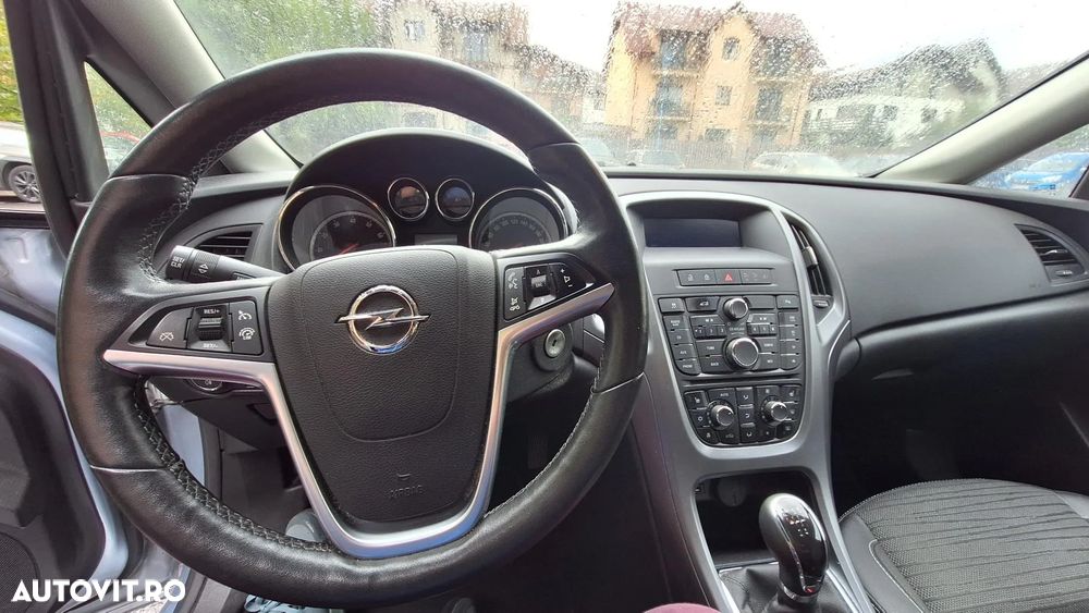 Opel Astra ver-1-6-ecotec-150-edition - 6