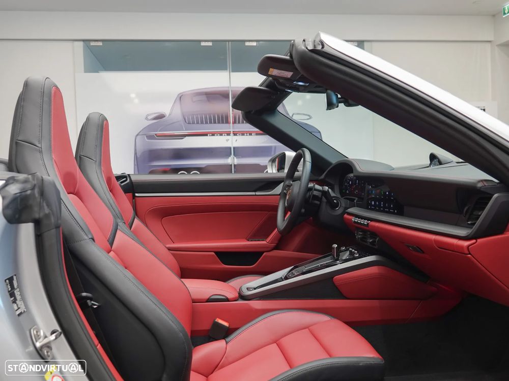 Porsche 911 Série F - 27